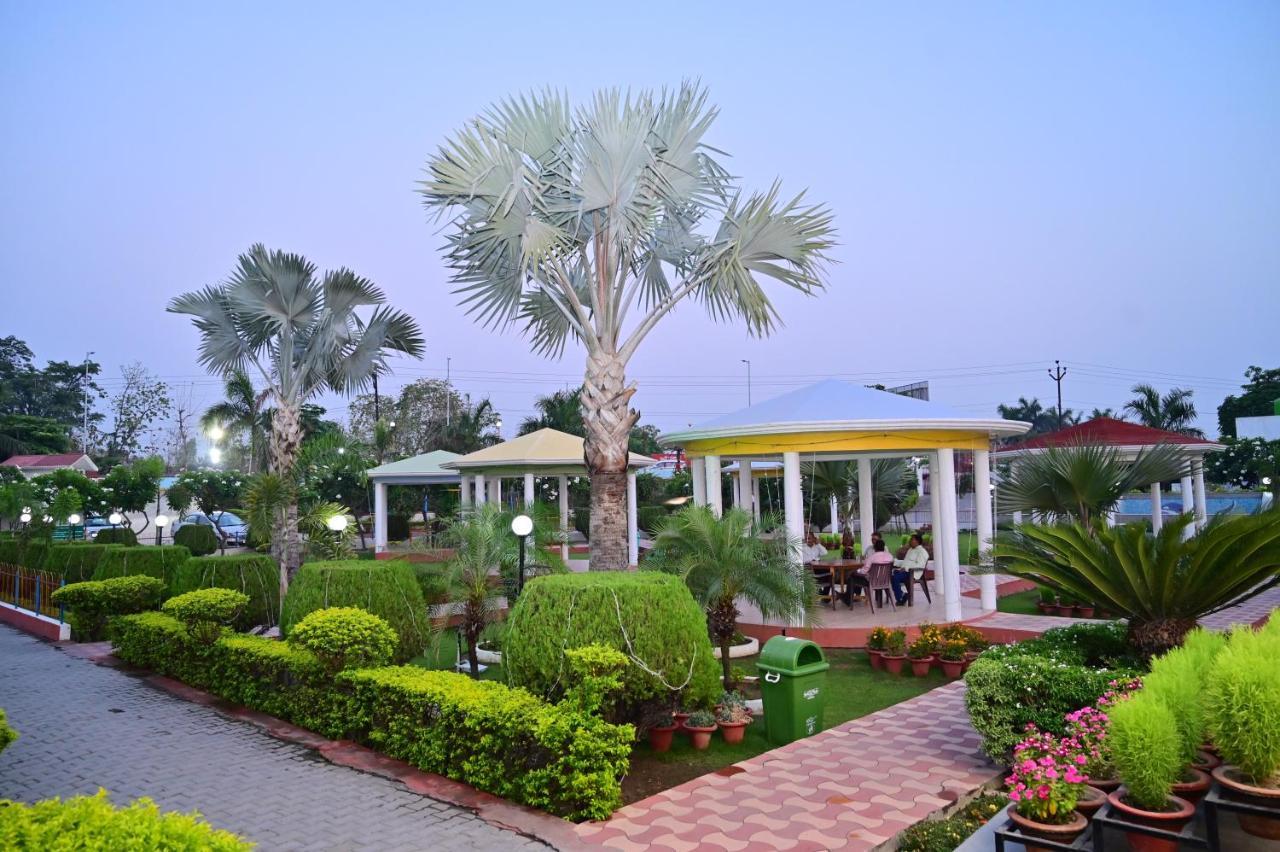 Hotel Panchsheel Ayodhya Экстерьер фото